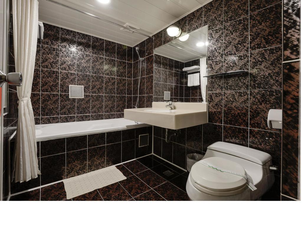 Kaja Hotel Kaohsiung Bagian luar foto