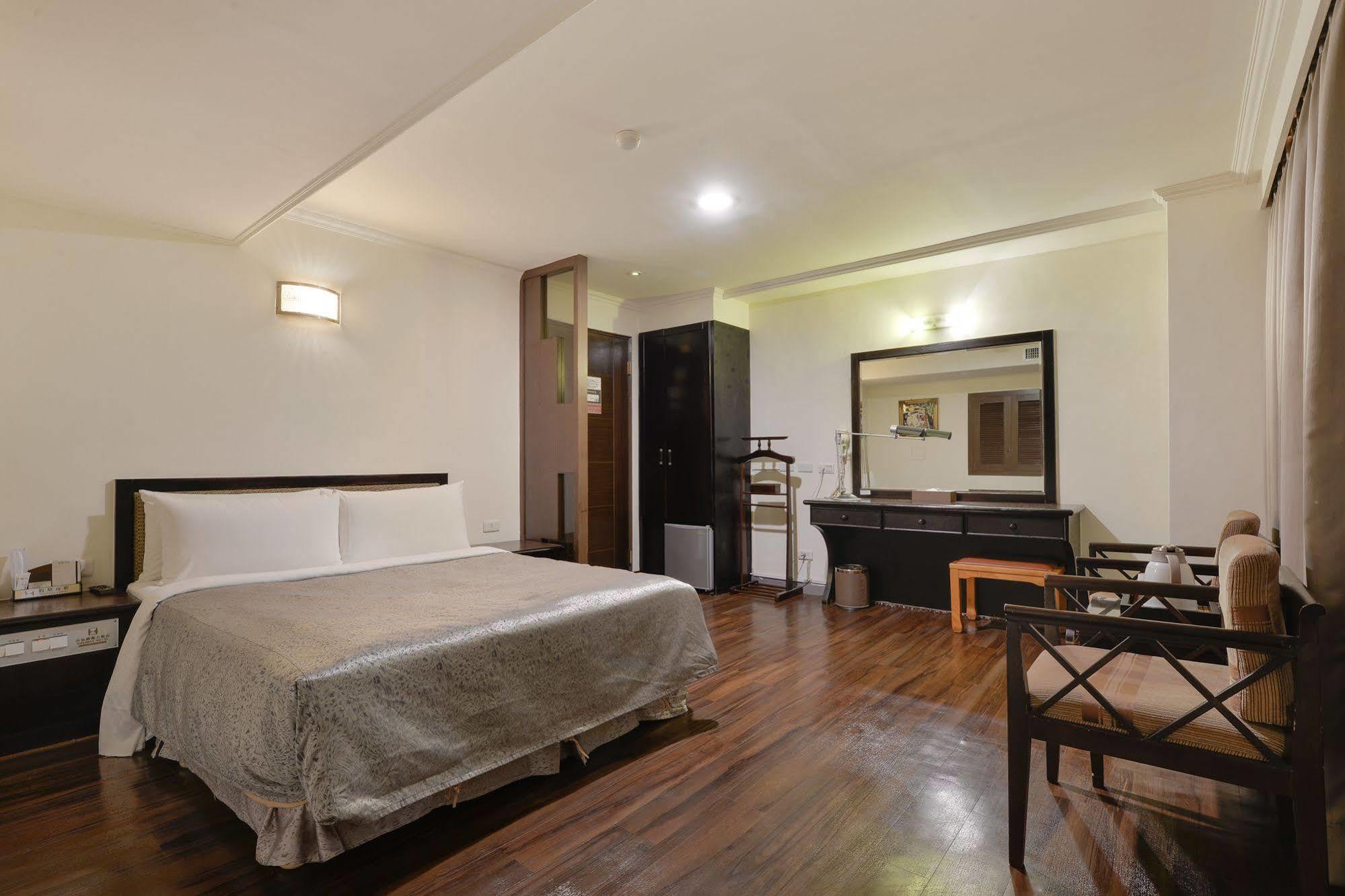 Kaja Hotel Kaohsiung Bagian luar foto