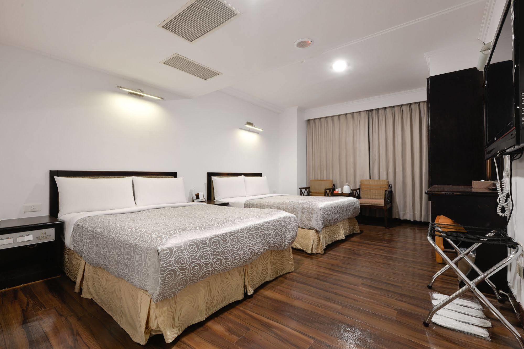 Kaja Hotel Kaohsiung Bagian luar foto